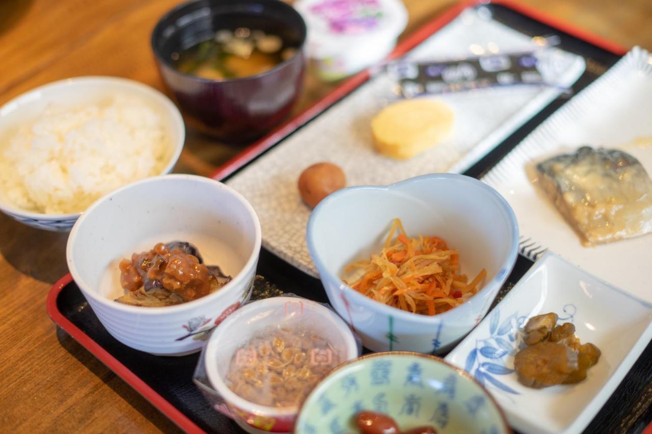 Nanputei Hotel Minamifurano Luaran gambar