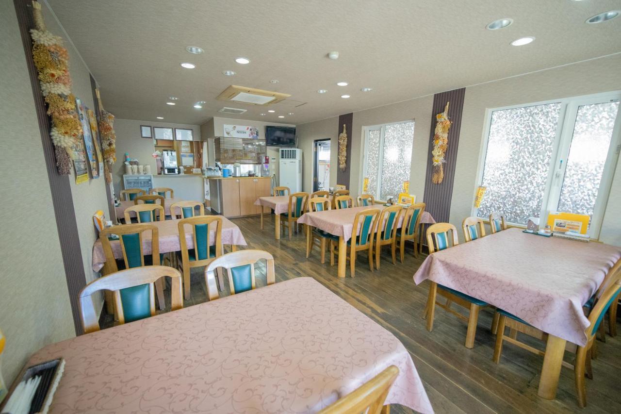 Nanputei Hotel Minamifurano Luaran gambar