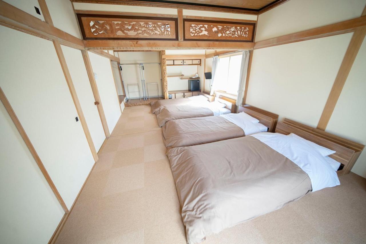 Nanputei Hotel Minamifurano Luaran gambar